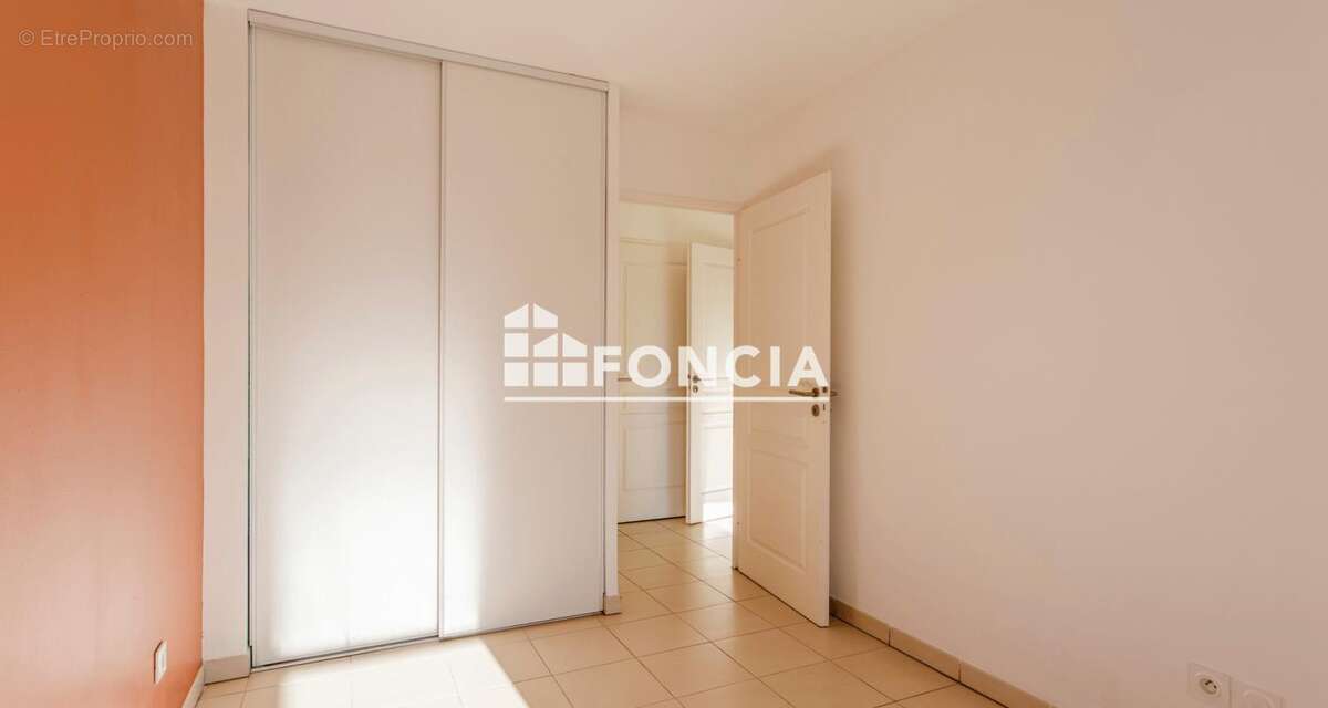 Appartement à SALON-DE-PROVENCE
