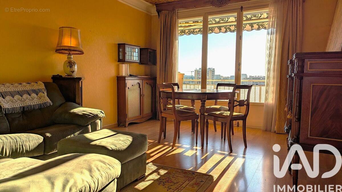 Photo 1 - Appartement à MARSEILLE-14E