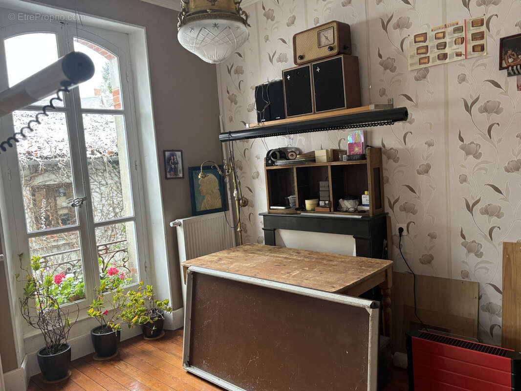 Maison à SAINT-PRIEST-LA-MARCHE