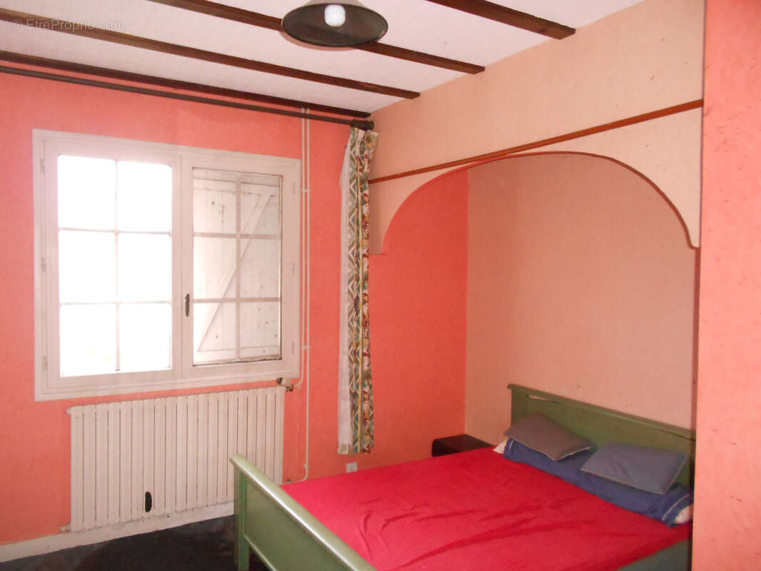 Maison à PUY-GUILLAUME