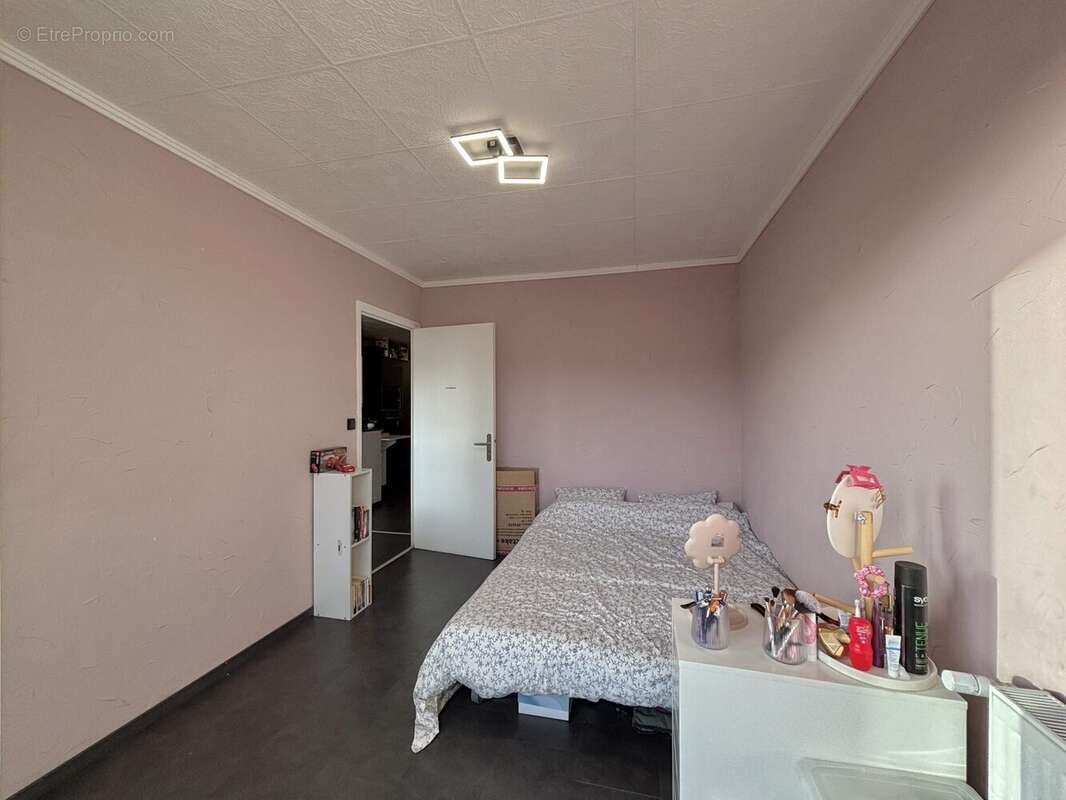 Appartement à PONT-DE-CHERUY