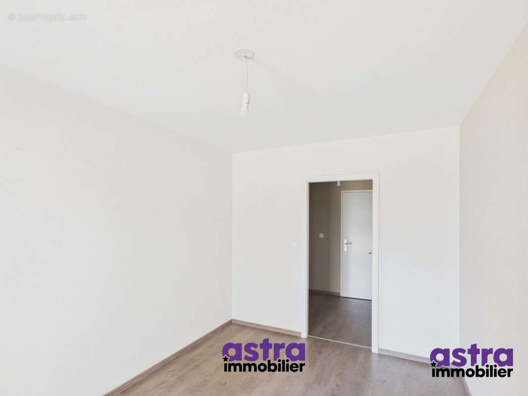 Appartement 46 m² à Saint-Louis  - photo 6
