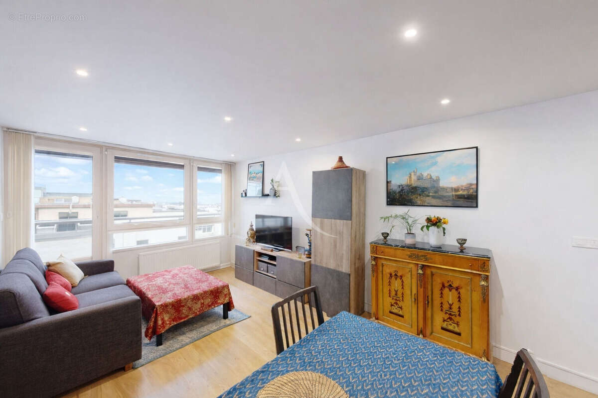 Appartement à MAISONS-ALFORT