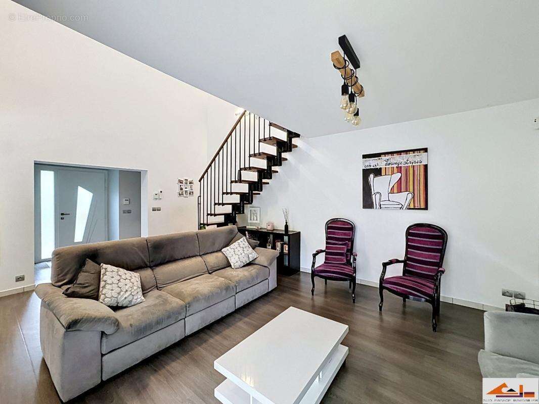 Maison à RAMONVILLE-SAINT-AGNE