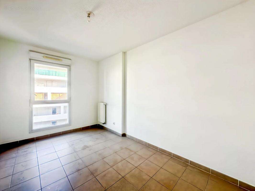 Appartement à MARSEILLE-15E