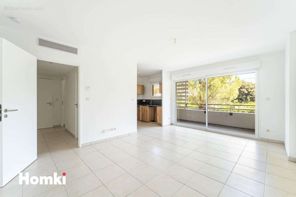 Appartement T2 de 46 m2 avec box - photo 3