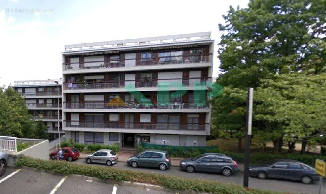 Appartement à ATHIS-MONS