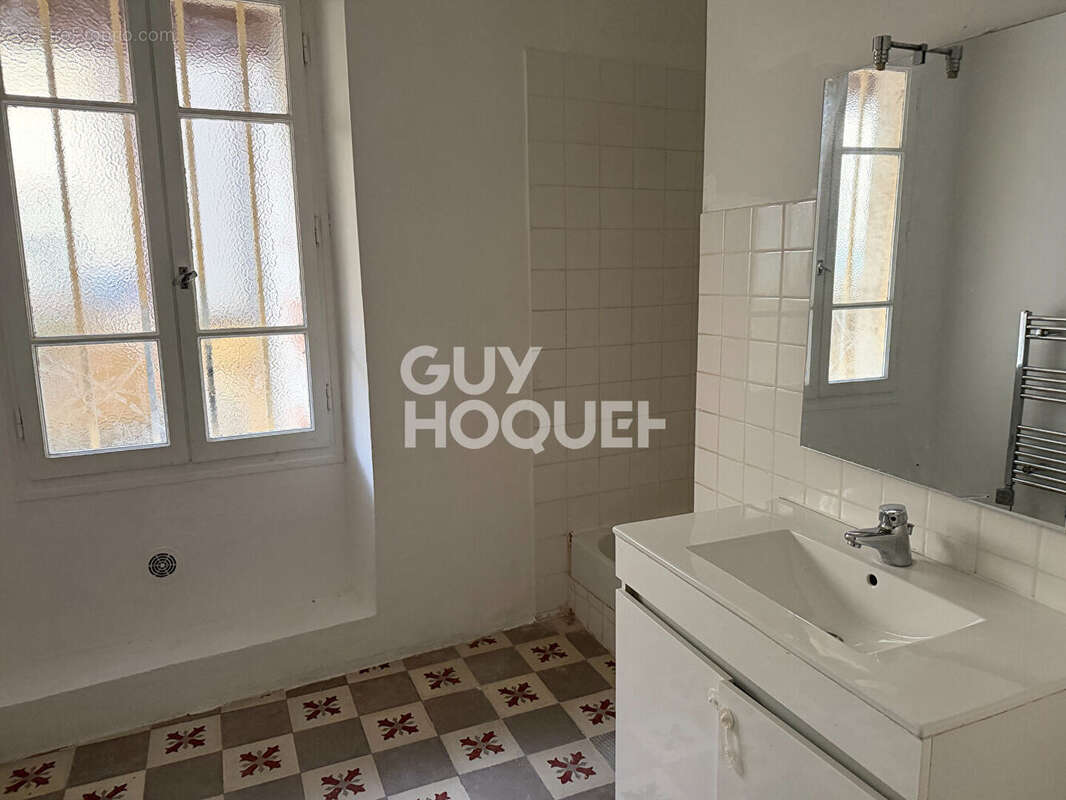 Maison à CAUMONT-SUR-DURANCE