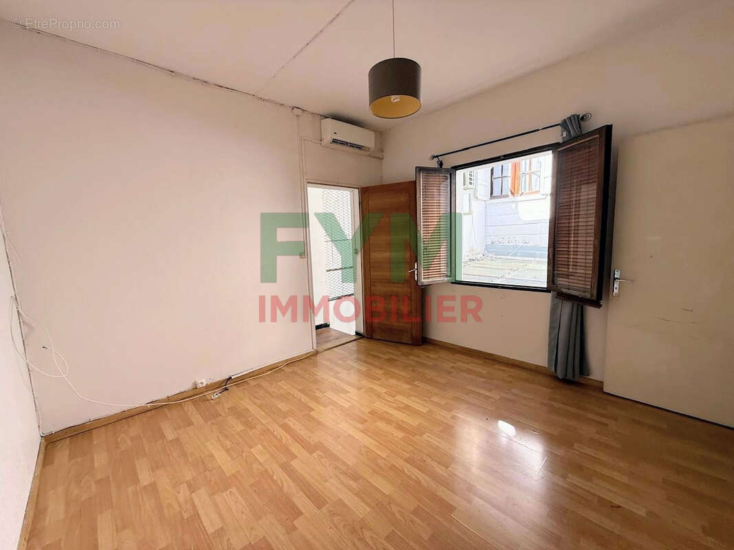 Maison à SAINT-DENIS