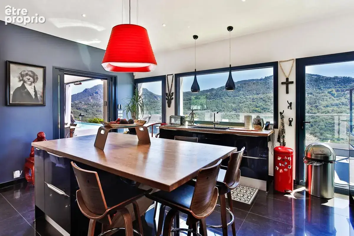 Maison 10 pièces 300 m² à vendre à Les Adrets-De-L'esterel (83600) - photo 7