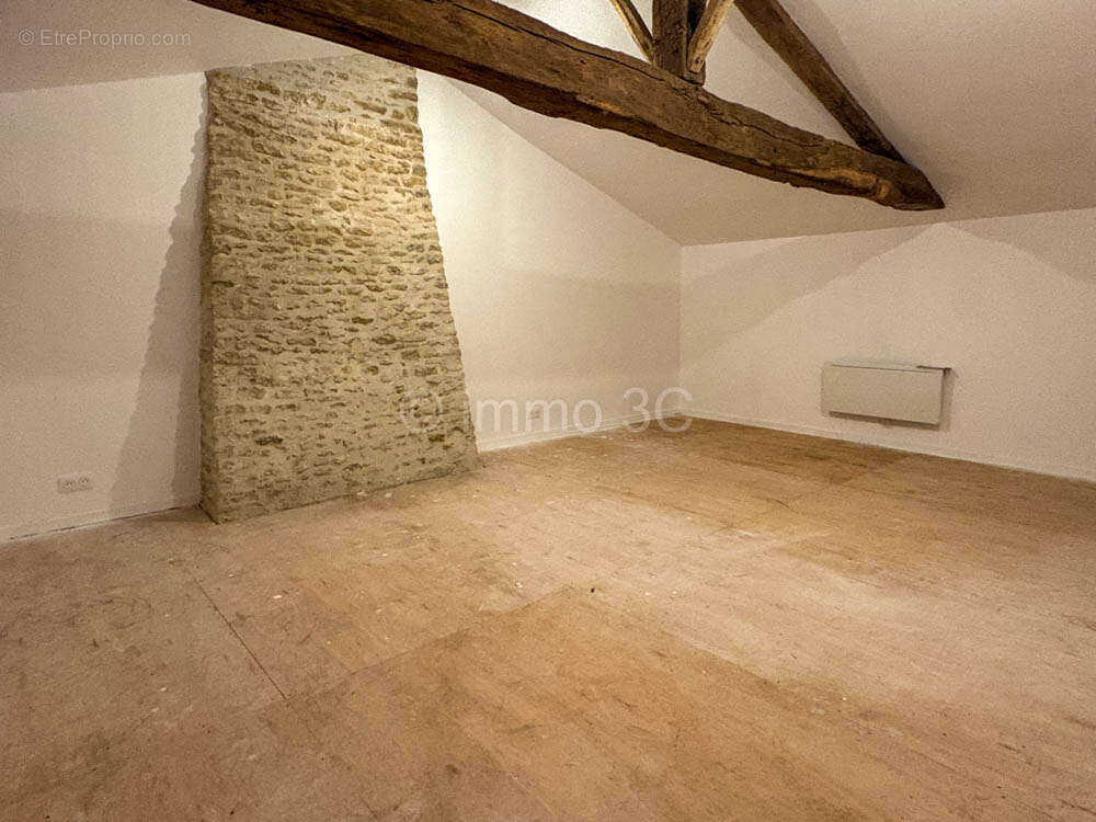 Maison à SAUZE-VAUSSAIS