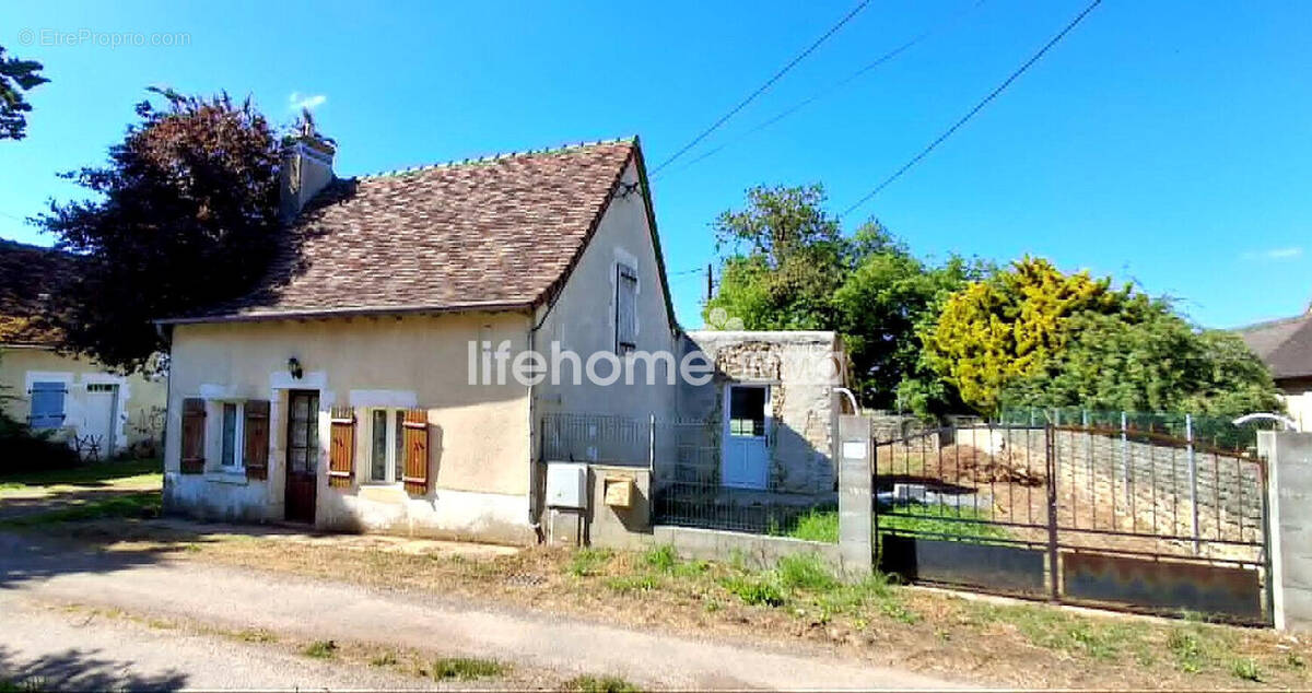 Maison à BETHINES