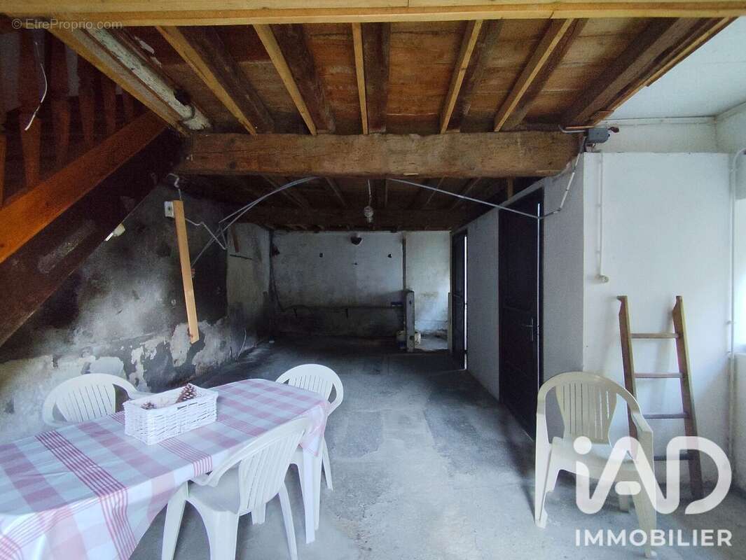 Maison 115 m² à Osse-En-Aspe  - photo 2