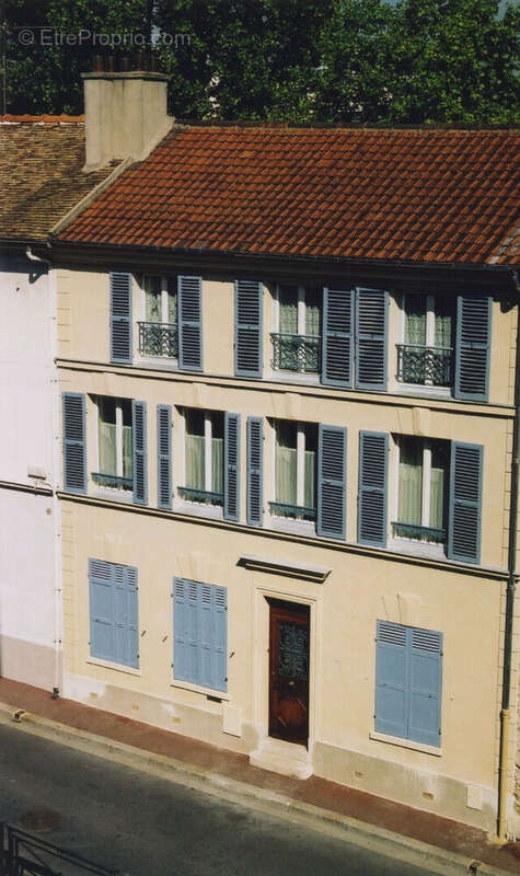 Maison à MAISONS-LAFFITTE