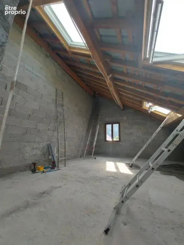 Rare à talloires-montmin, 150 m² de plateau à rénover , vue montagne , fort potentiel - photo 16