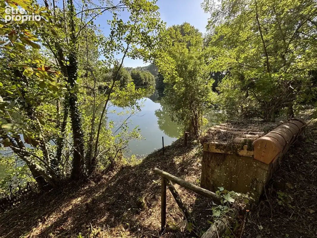 Maison 6 pièces 263 m² à vendre à Niort (79000) - photo 2