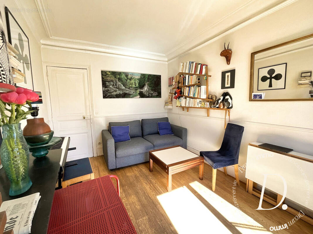 Appartement à PARIS-18E