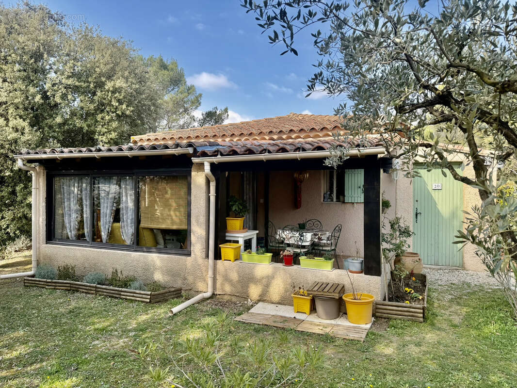 Appartement à VAISON-LA-ROMAINE