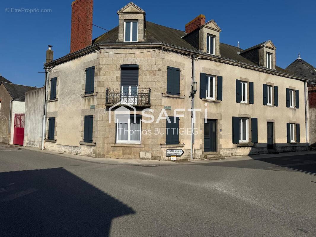 Photo 1 - Maison à VIEILLEVIGNE