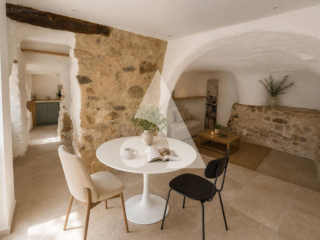 Appartement à BEAUMONT-DE-PERTUIS