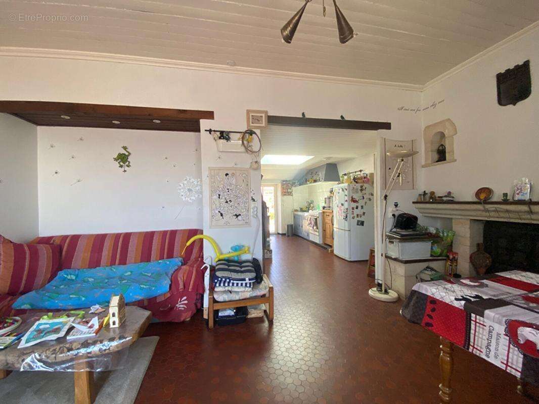 Maison à SAINTE-PAZANNE