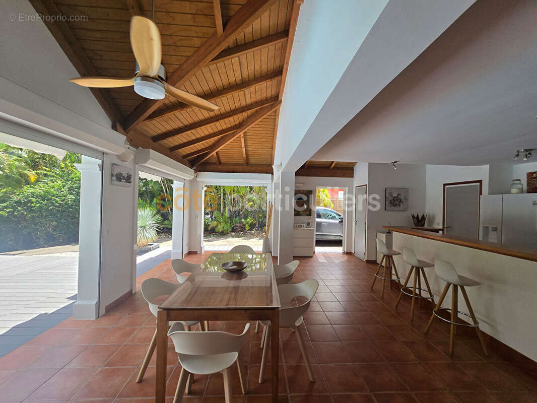 Villa f4 - route touristique saint francois - photo 9