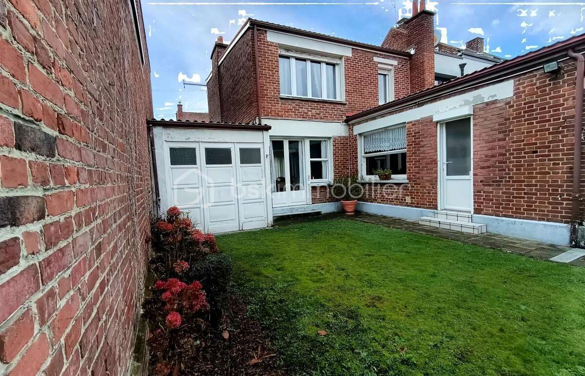 Maison à HENIN-BEAUMONT