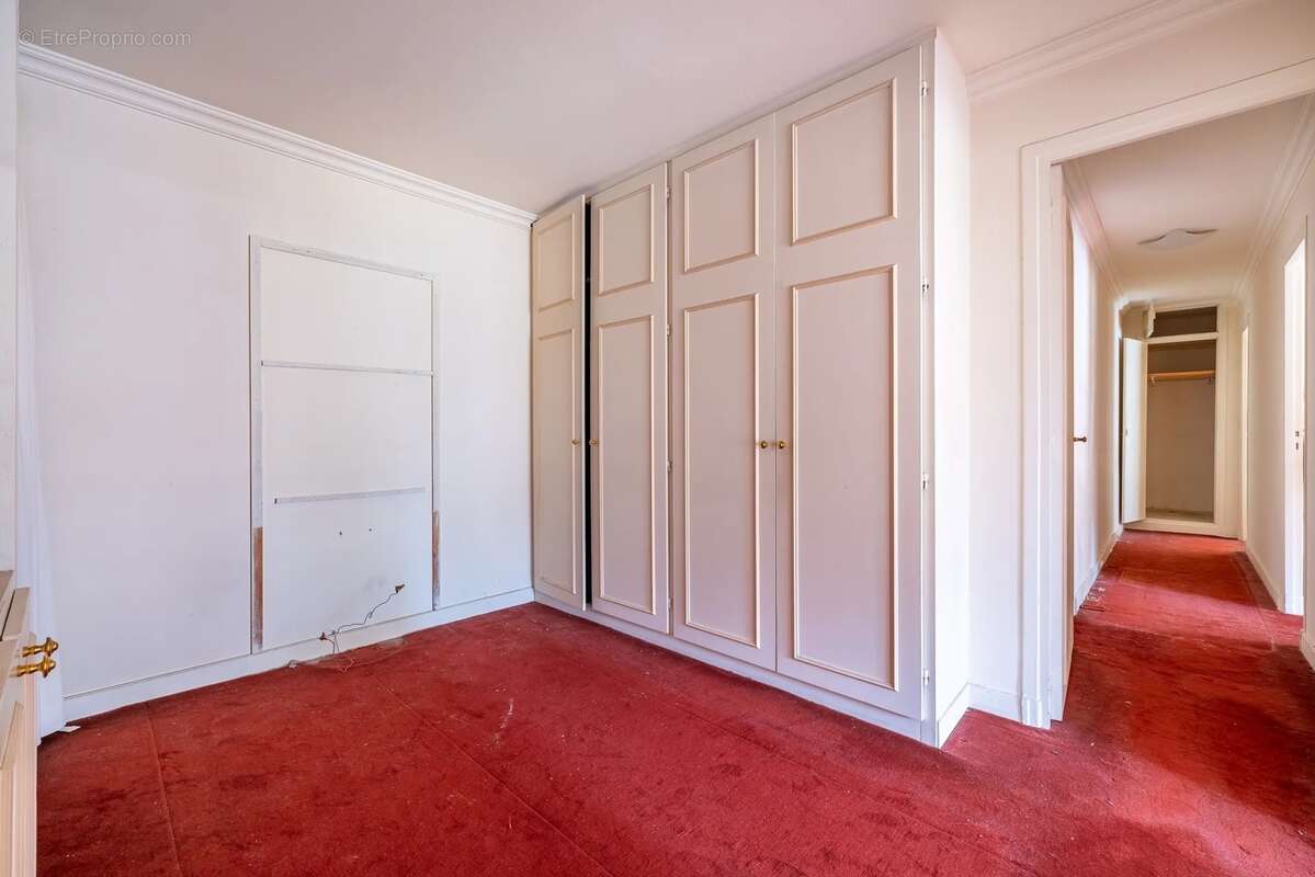 Appartement à vendre 3 pièces VERSAILLES (78) - photo 8