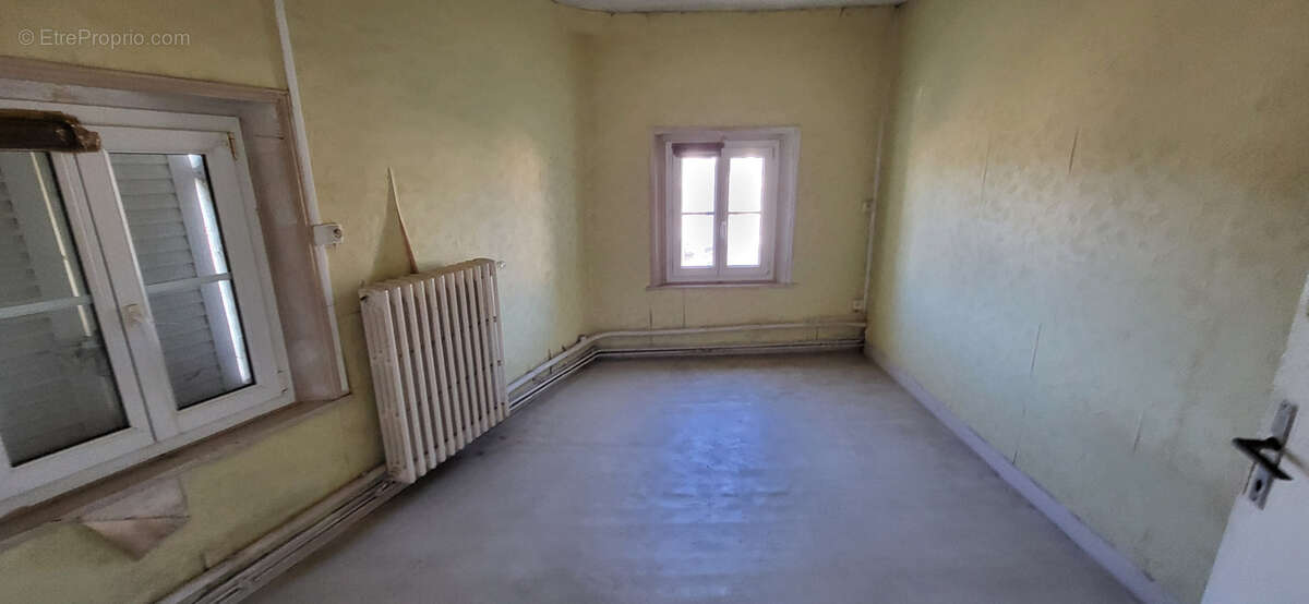 Abbeville - maison de caractere 12 pièces principales - photo 21
