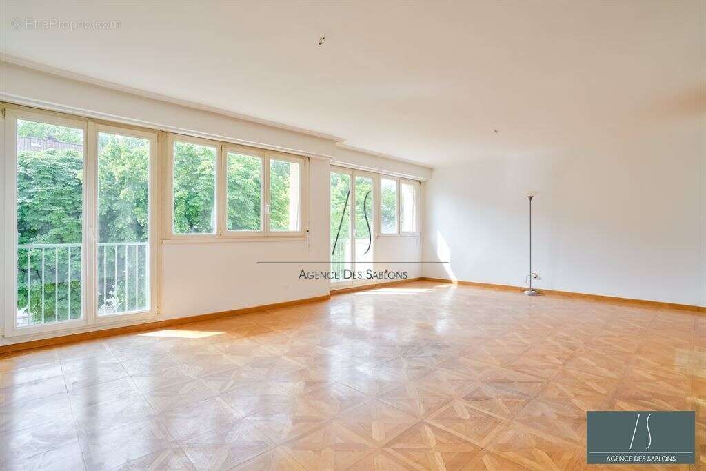 Appartement à LE VESINET