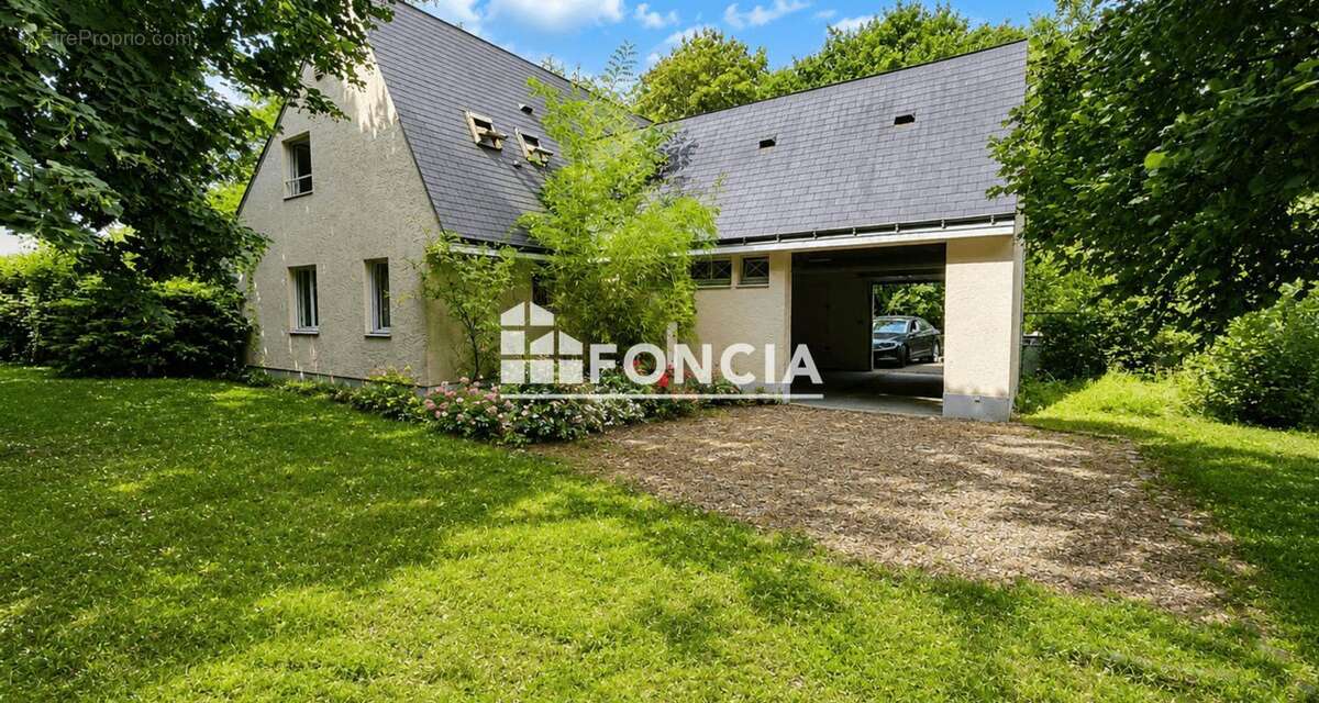 Maison à LARCAY