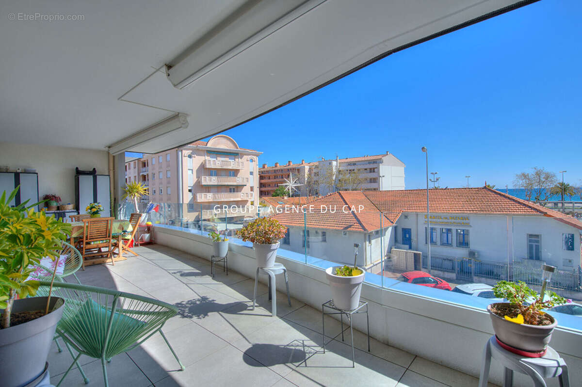 Appartement à FREJUS