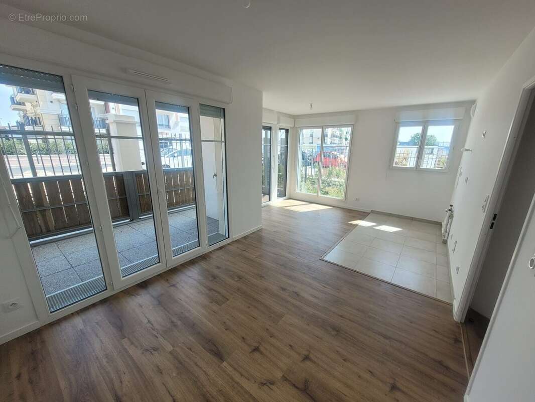Appartement 46 m² à Le Blanc-Mesnil  - photo 2