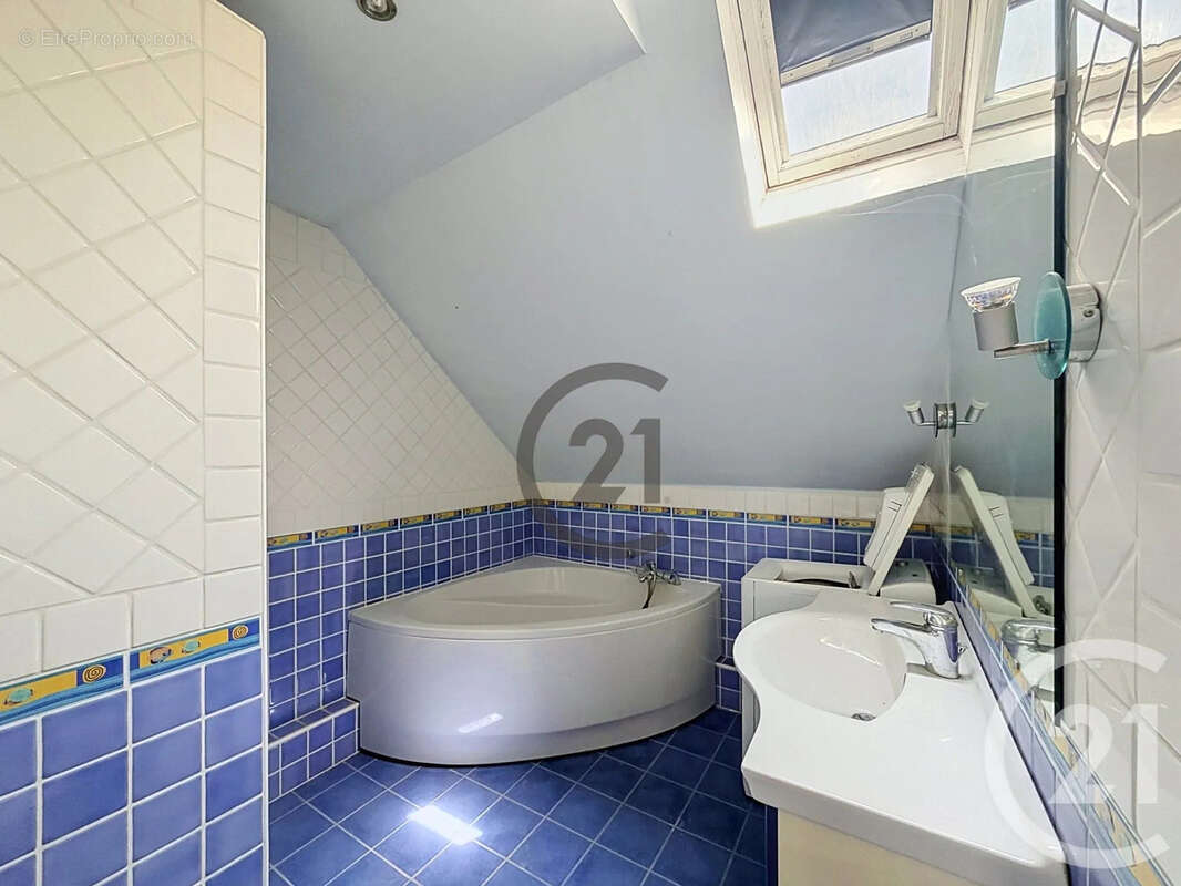 Appartement 60 m² à Troyes  - photo 6