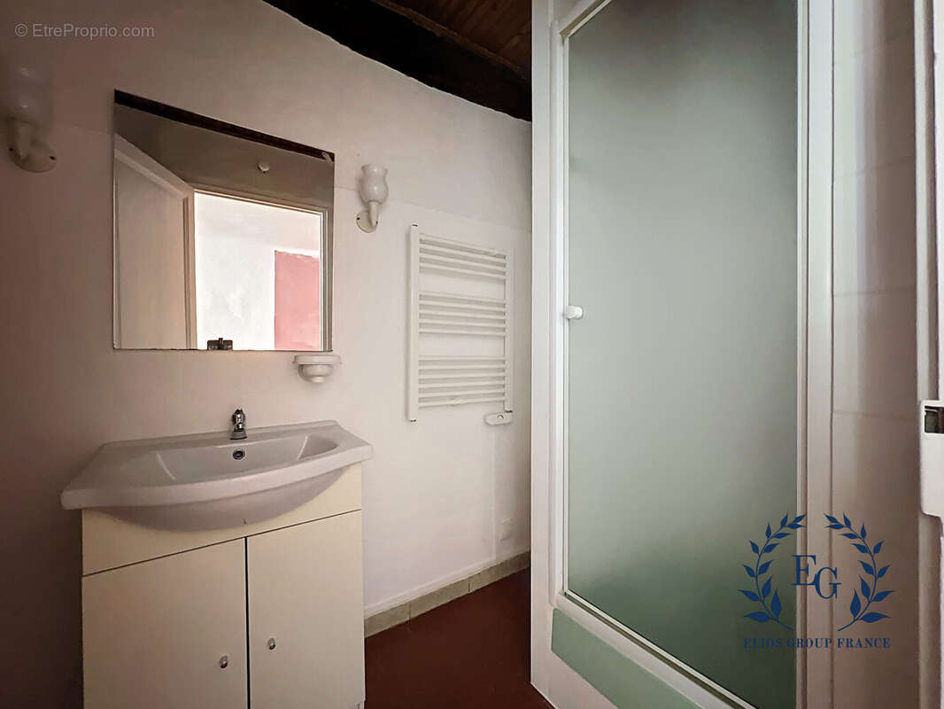 Maison à BESSE-SUR-ISSOLE