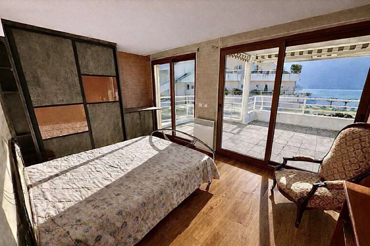 Appartement à AIX-LES-BAINS