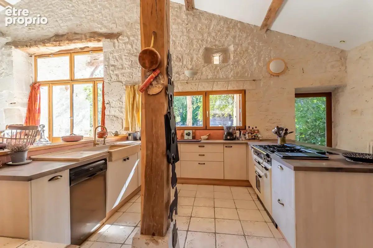 Maison de campagne avec annexe, piscine et terrain - photo 15