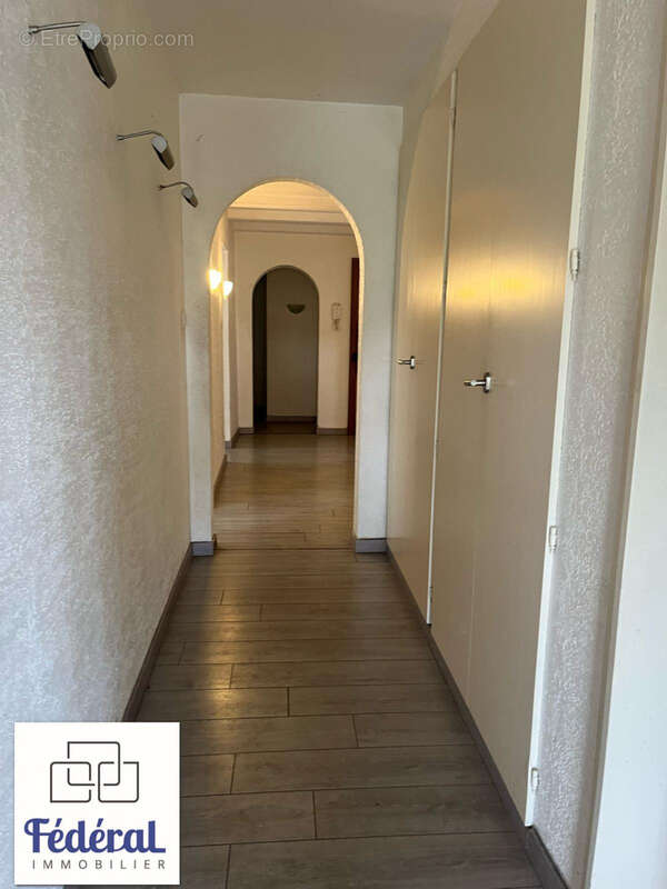 Strasbourg -Spacieux Appartement F4 à Vendre -Emplacement idéal - Vue Imprenable sur l'Esplanade! - photo 6