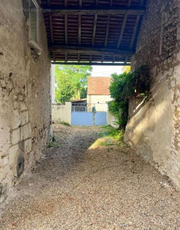Photo 4 - Maison à YZEURES-SUR-CREUSE