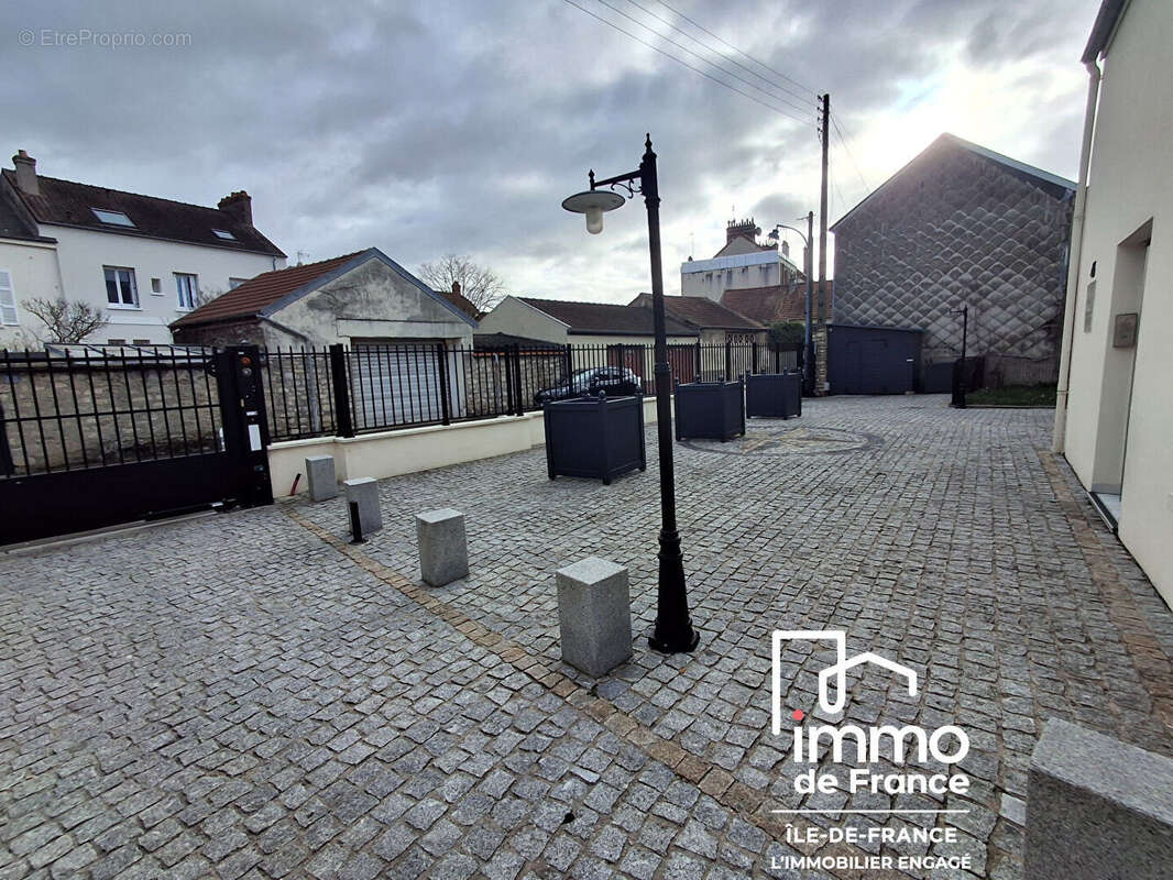 Appartement à MANTES-LA-JOLIE