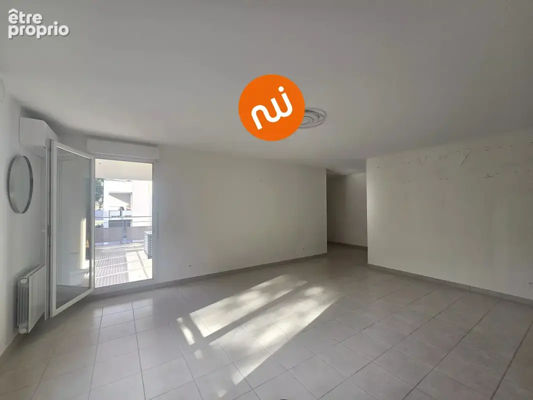 TASSIN LE BOURG - Appartement T4 87m² - photo 4
