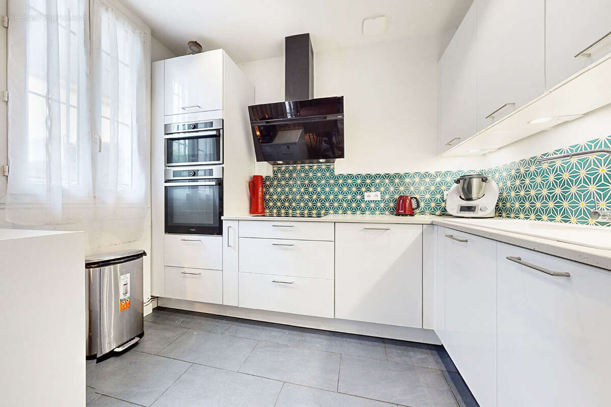 Maison à SARTROUVILLE