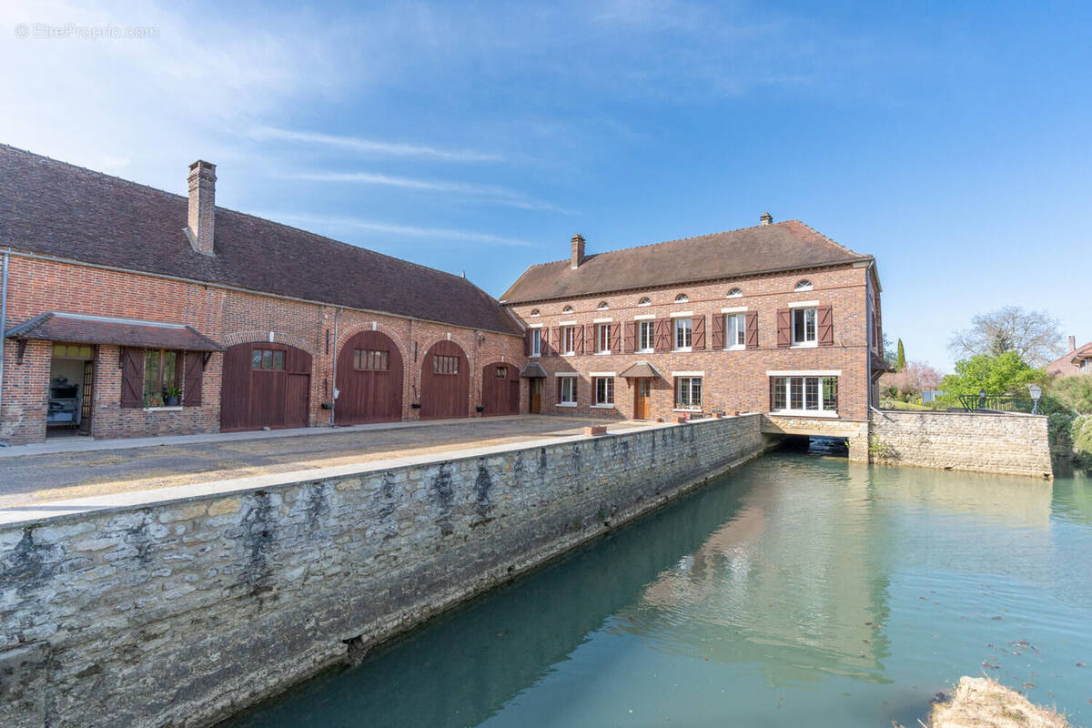 Photo 1 - Maison à CHESSY-LES-PRES