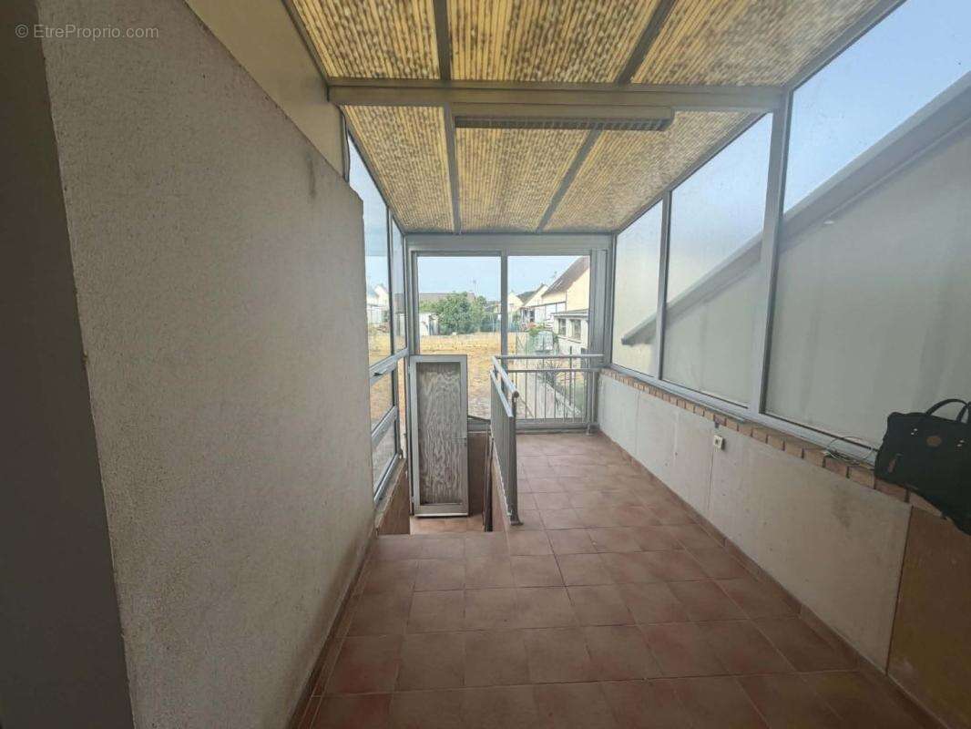Maison 77 m² à Belleu  - photo 6