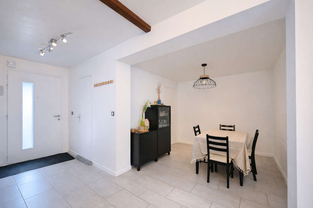 Maison à LIEUSAINT