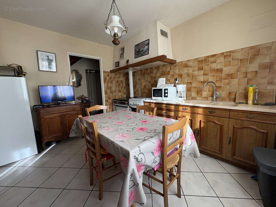 Maison à L&#039;EGUILLE