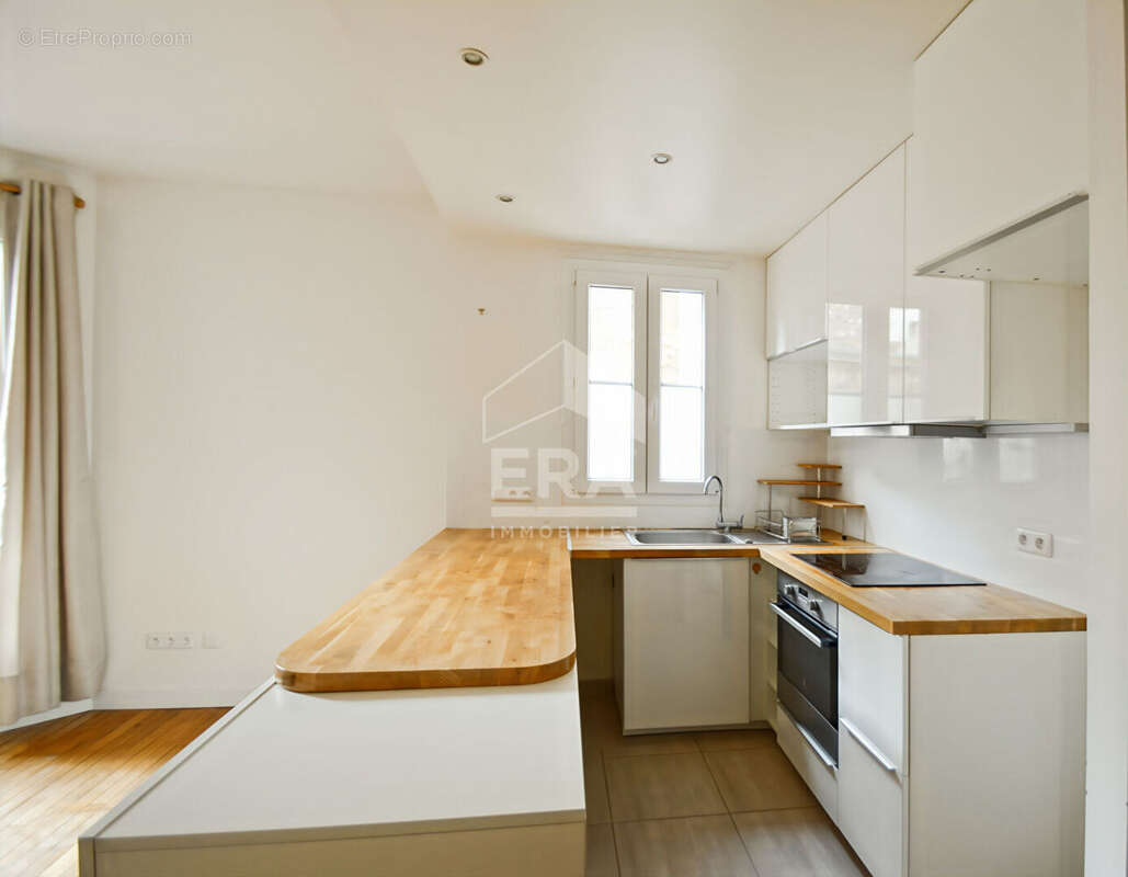 Appartement à ISSY-LES-MOULINEAUX