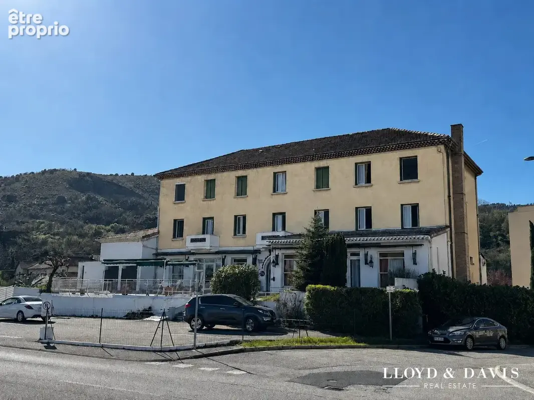 Appartement 800 m² à vendre à Valence (26000) - photo 2