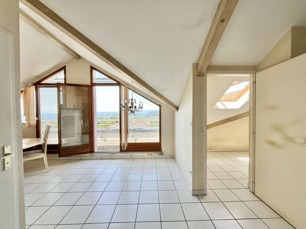 Appartement à VILLAZ