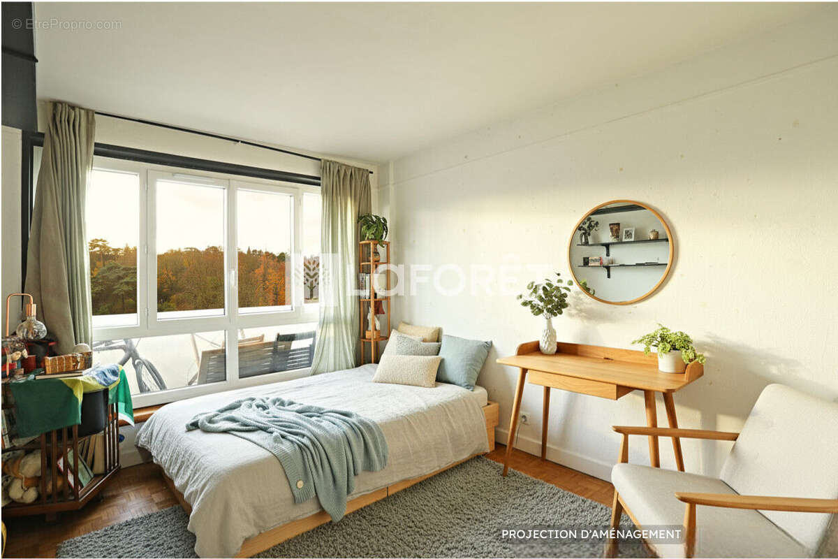 Appartement à PARIS-14E